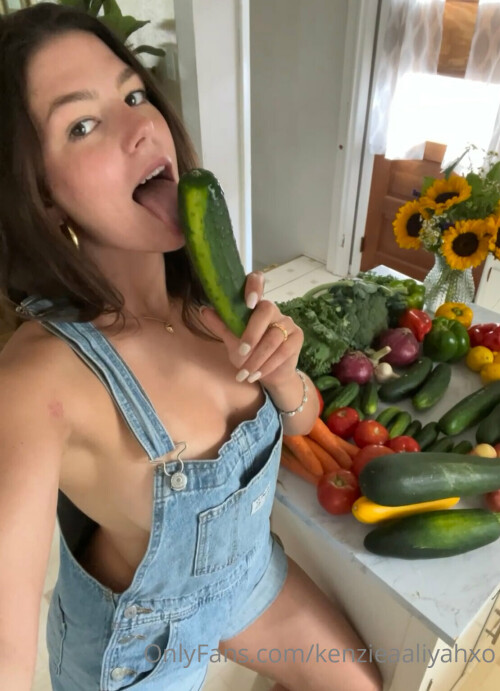 kenzieaaliyahxo Nude Leaked Onlyfans Photo kenzieaaliyahxo Nude Leaked Onlyfans Photo