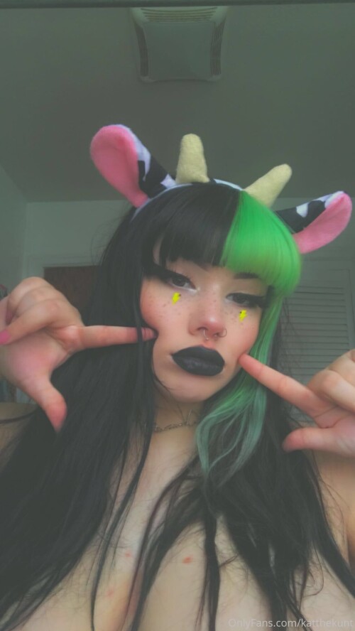 KatTheKunt Nude Leaked Onlyfans Photo