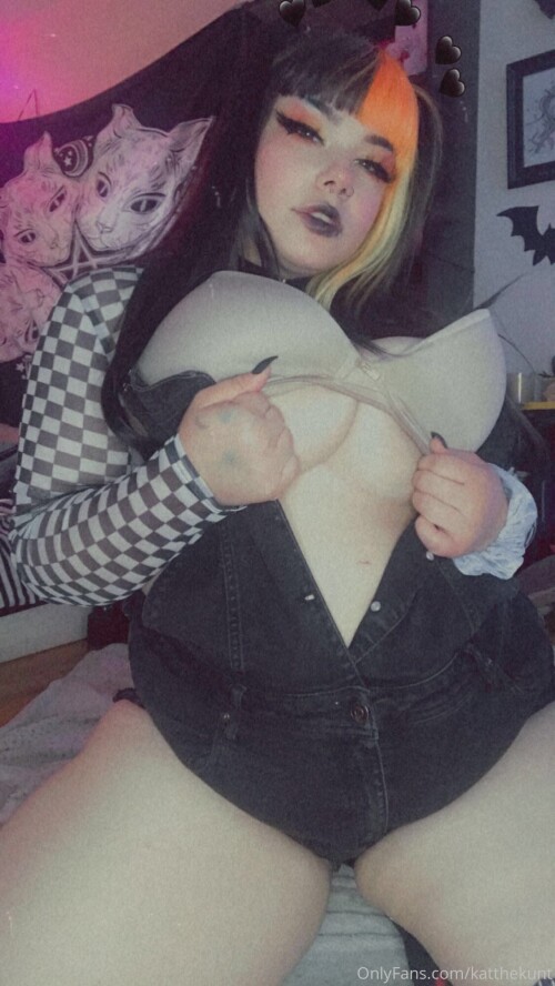 KatTheKunt Nude Leaked Onlyfans Photo