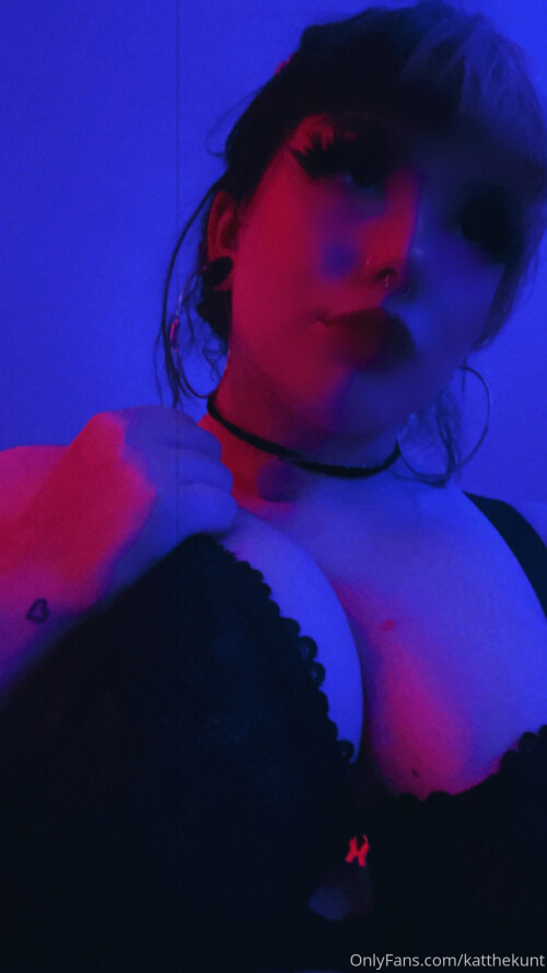KatTheKunt Nude Leaked Onlyfans Photo