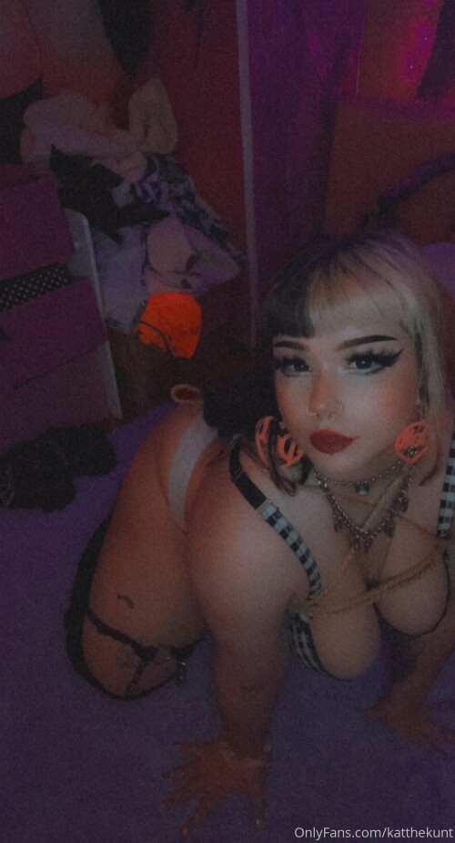 KatTheKunt Nude Leaked Onlyfans Photo