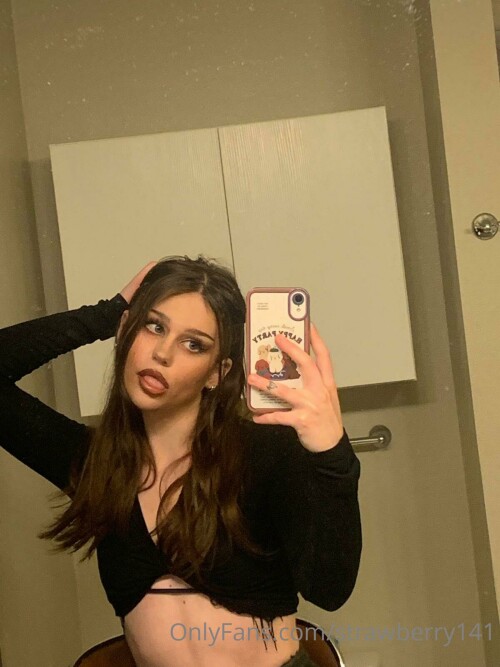 strawberry141 / mabelmay1 / mabel may Nude Leaked Onlyfans Photo strawberry141 / mabelmay1 / mabel may Nude Leaked Onlyfans Photo
