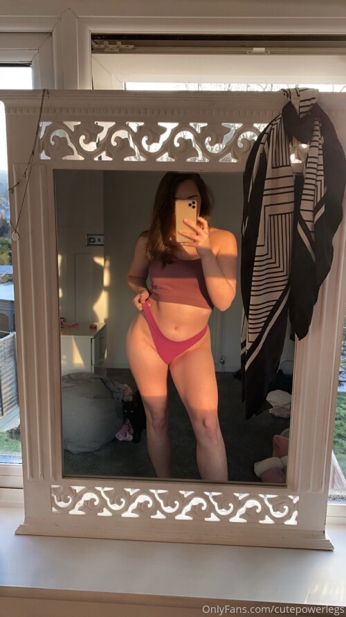 Cutepowerlegs Nude Leaked Onlyfans Photo Cutepowerlegs Nude Leaked Onlyfans Photo