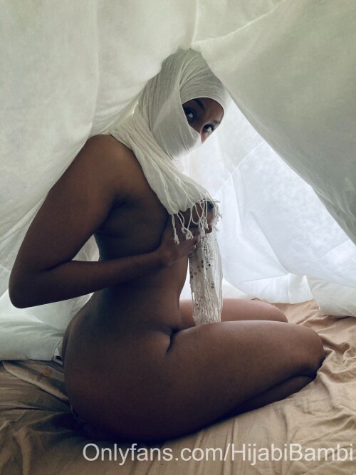 Hijabi Bambi / hijabibambi Nude Leaked Onlyfans Photo Hijabi Bambi / hijabibambi Nude Leaked Onlyfans Photo