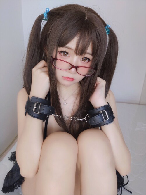 1596d260d3ee33b24.md.jpg