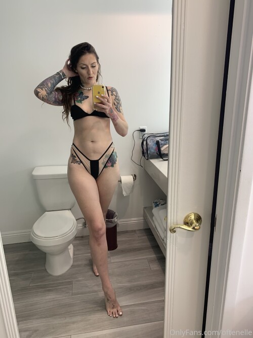 OftenElle | Twerkingelle Nude Leaked Onlyfans Photo OftenElle | Twerkingelle Nude Leaked Onlyfans Photo