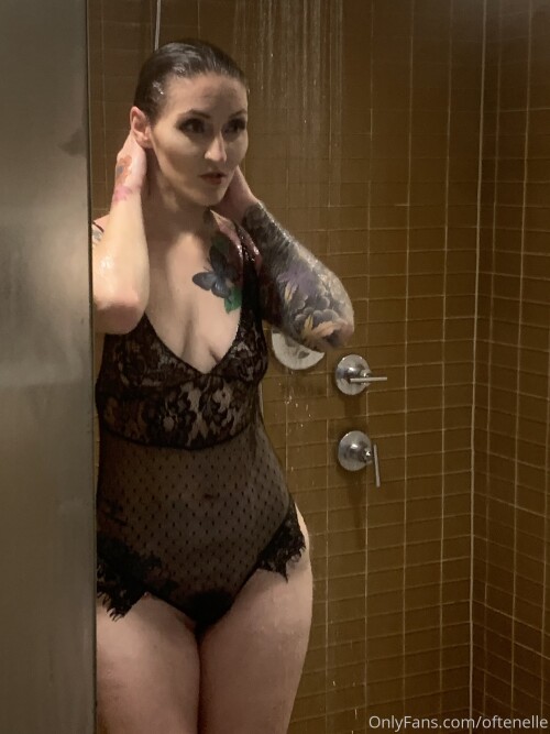 OftenElle | Twerkingelle Nude Leaked Onlyfans Photo OftenElle | Twerkingelle Nude Leaked Onlyfans Photo