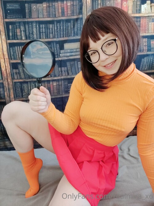 Mira_xo / RealMira_xo Nude Leaked Onlyfans Photo