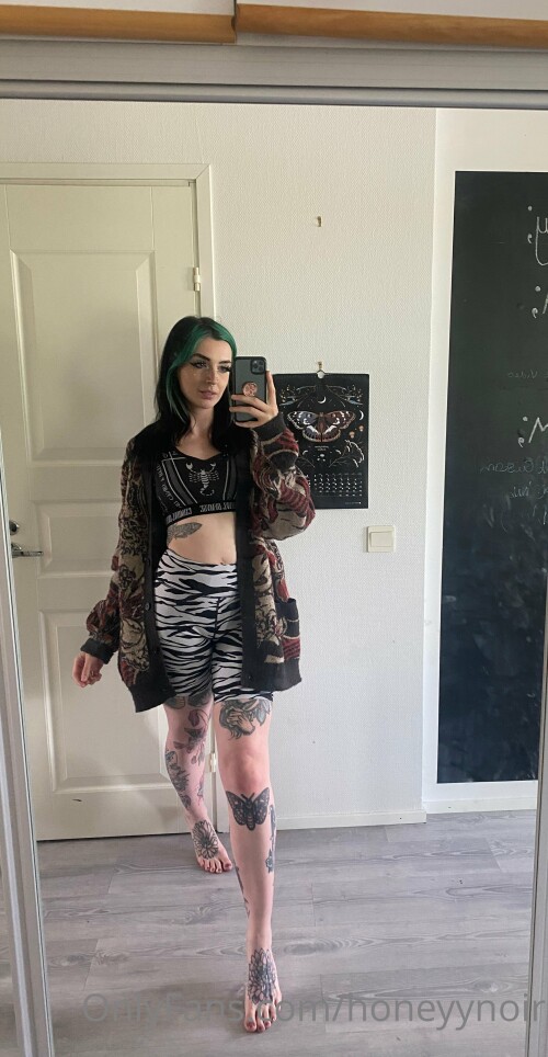 Honeyy Noir | honeyynoir | samssoaked Nude Leaked Onlyfans Photo Honeyy Noir | honeyynoir | samssoaked Nude Leaked Onlyfans Photo