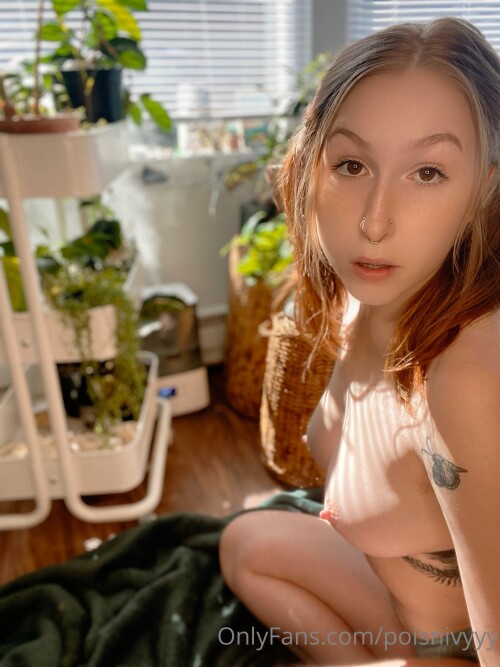 Ivy Lune / Barista Ivy Nude Leaked Onlyfans Photo Ivy Lune / Barista Ivy Nude Leaked Onlyfans Photo