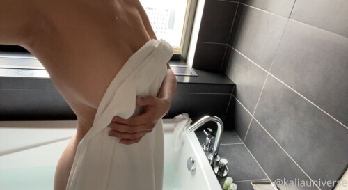 KA LIA UNIVERSE Nude Leaked Onlyfans Photo KA LIA UNIVERSE Nude Leaked Onlyfans Photo