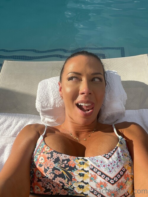 Rachel Starr Nude Leaked Onlyfans Photo Rachel Starr Nude Leaked Onlyfans Photo