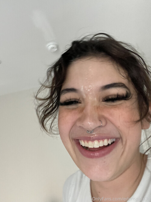 Edensgard3n / sativashortie / diabeticoochie Nude Leaked Onlyfans Photo Edensgard3n / sativashortie / diabeticoochie Nude Leaked Onlyfans Photo