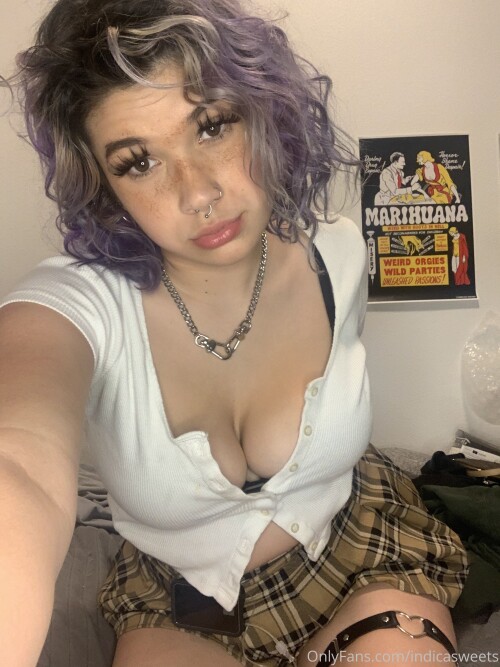 Edensgard3n / sativashortie / diabeticoochie Nude Leaked Onlyfans Photo Edensgard3n / sativashortie / diabeticoochie Nude Leaked Onlyfans Photo
