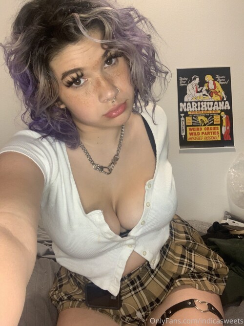 Edensgard3n / sativashortie / diabeticoochie Nude Leaked Onlyfans Photo Edensgard3n / sativashortie / diabeticoochie Nude Leaked Onlyfans Photo