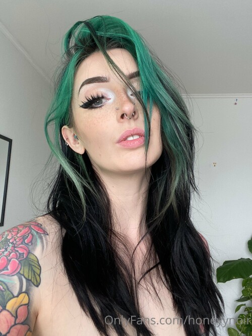 Honeyy Noir | honeyynoir | samssoaked Nude Leaked Onlyfans Photo Honeyy Noir | honeyynoir | samssoaked Nude Leaked Onlyfans Photo