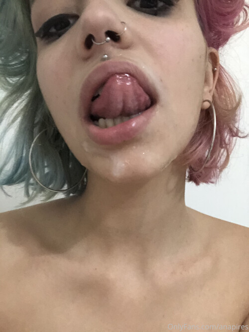 2320x3088_f92aef9bb528557819b6977f710a18e2.jpg