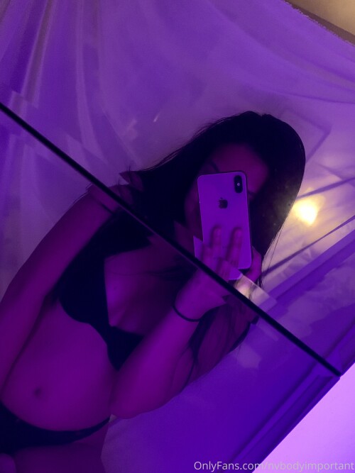 vie / nvbodyimportant Nude Leaked Onlyfans Photo vie / nvbodyimportant Nude Leaked Onlyfans Photo