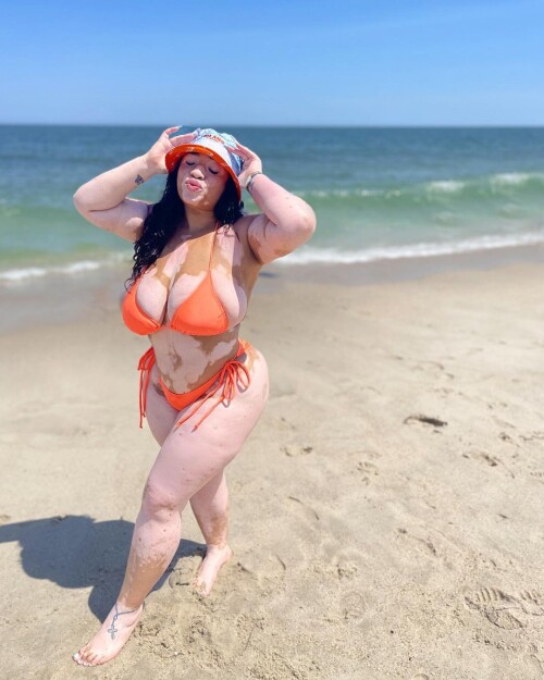 Evie_Spice/YvetteMari Nude Leaked Onlyfans Photo Evie_Spice/YvetteMari Nude Leaked Onlyfans Photo