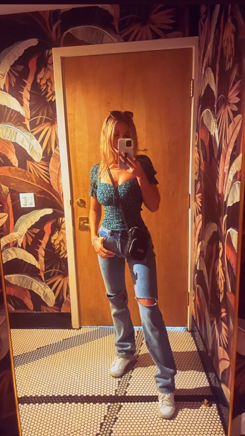 Ashley Schultz Nude Leaked Onlyfans Photo