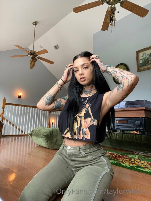Taylor White | taylorwhitetv Nude Leaked Onlyfans Photo
