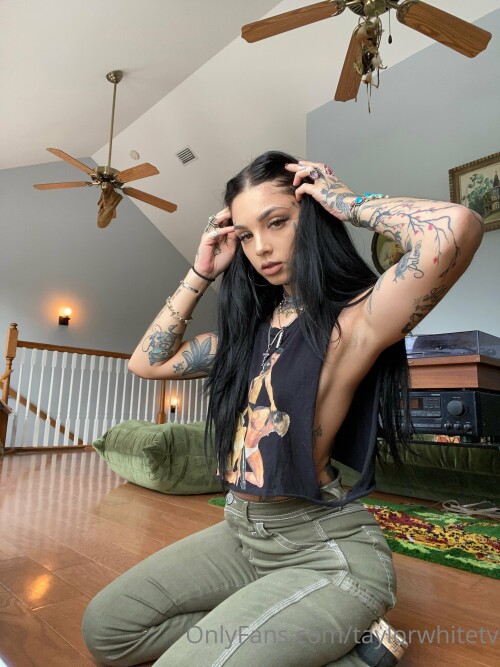 Taylor White | taylorwhitetv Nude Leaked Onlyfans Photo