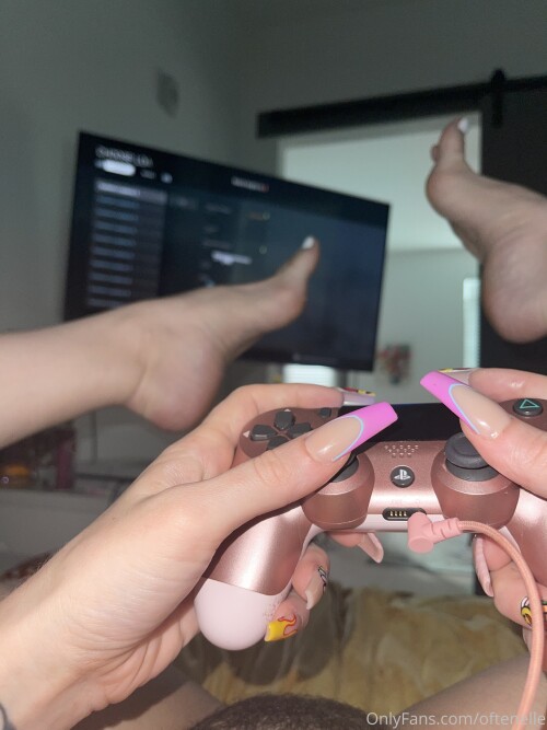 OftenElle | Twerkingelle Nude Leaked Onlyfans Photo OftenElle | Twerkingelle Nude Leaked Onlyfans Photo