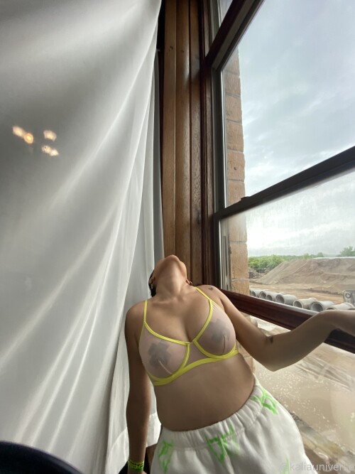 KA LIA UNIVERSE Nude Leaked Onlyfans Photo KA LIA UNIVERSE Nude Leaked Onlyfans Photo