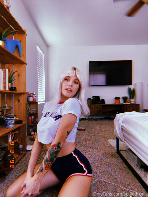 Marilyn - themarilynm - spilled_milk Nude Leaked Onlyfans Photo Marilyn - themarilynm - spilled_milk Nude Leaked Onlyfans Photo