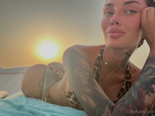 Nessa Orlova | rusmeganfox | nessamooore Nude Leaked Onlyfans Photo