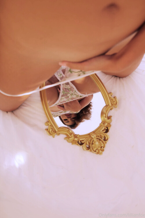 Lillian / lillianbae Nude Leaked Onlyfans Photo Lillian / lillianbae Nude Leaked Onlyfans Photo