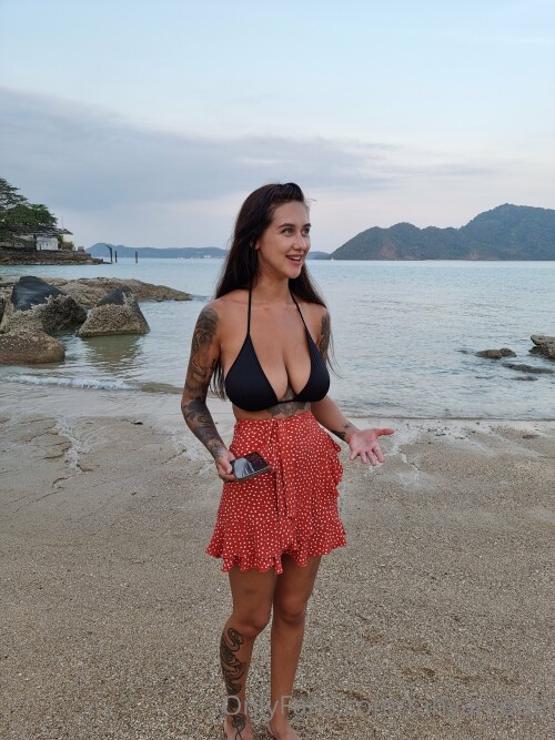 3840x5120_cd7f986c3f94db018b04064e5eaee6b7.md.jpg