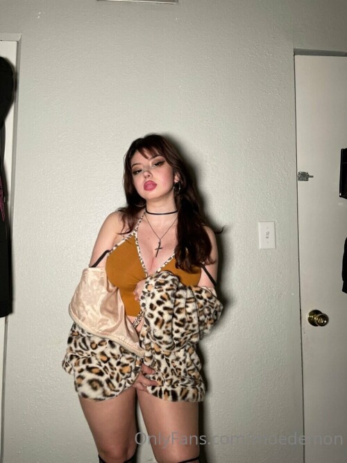 angelgutz / moedemon / angellicellie Nude Leaked Onlyfans Photo angelgutz / moedemon / angellicellie Nude Leaked Onlyfans Photo