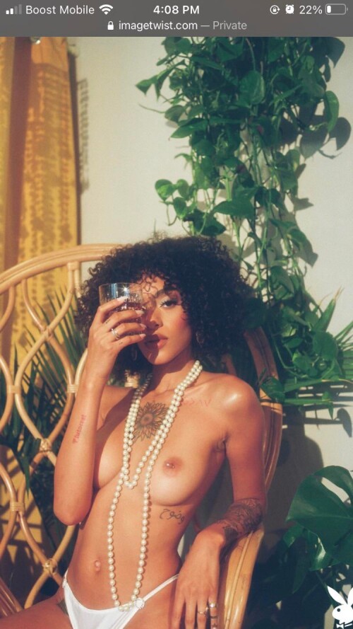 Sunnibytch/ sun/ sunnofabytch onlyfans Nude Leaked Onlyfans Photo