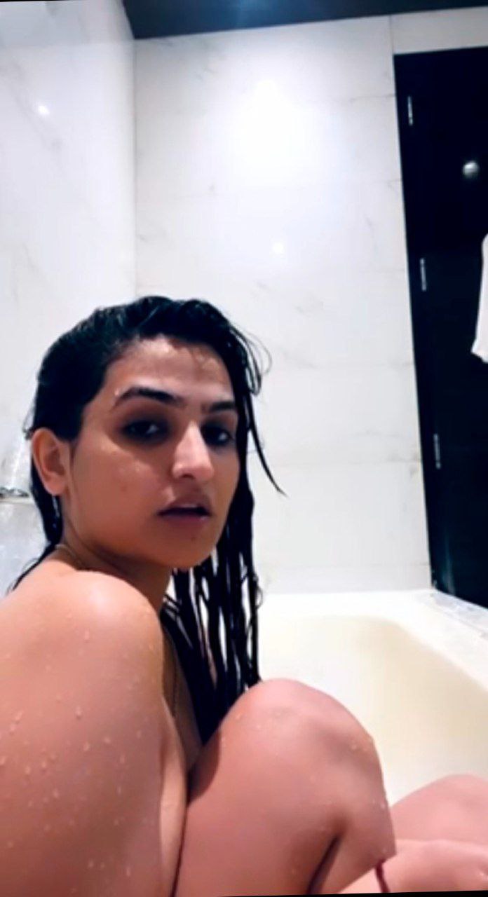 Sassy poonam leaks