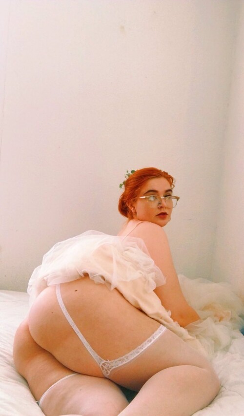 Allisonivyx Nude Leaked Onlyfans Photo