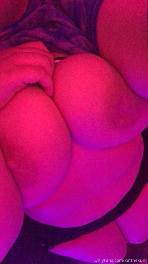 KatTheKunt Nude Leaked Onlyfans Photo