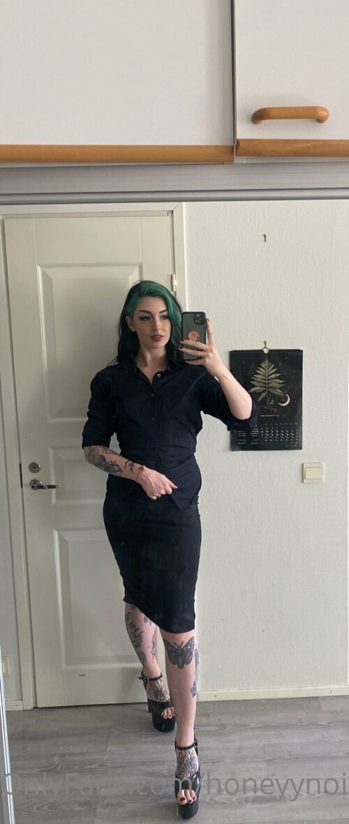 Honeyy Noir | honeyynoir | samssoaked Nude Leaked Onlyfans Photo Honeyy Noir | honeyynoir | samssoaked Nude Leaked Onlyfans Photo