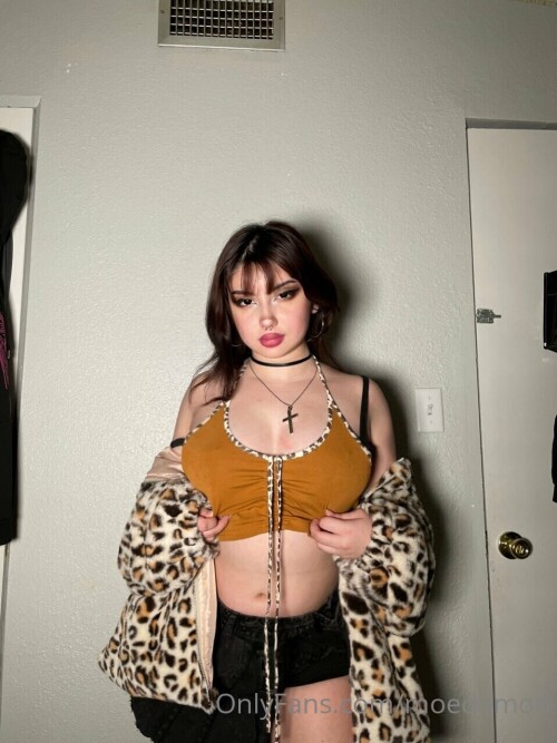 angelgutz / moedemon / angellicellie Nude Leaked Onlyfans Photo angelgutz / moedemon / angellicellie Nude Leaked Onlyfans Photo