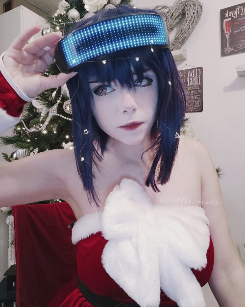 957d7f33-1416-42bc-98ff-59109068d9ac_motokokusanagichristmasversion7.md.jpg