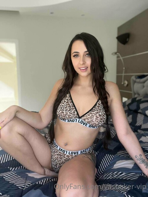 Yasmin Baker - queenb-vip Nude Leaked Onlyfans Photo Yasmin Baker - queenb-vip Nude Leaked Onlyfans Photo