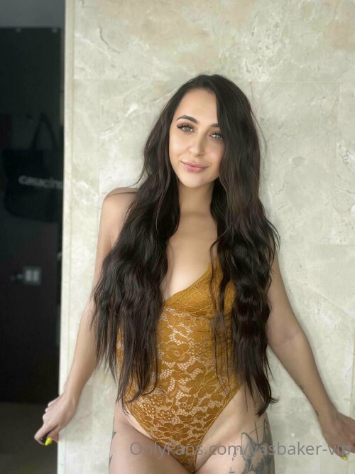 Yasmin Baker - queenb-vip Nude Leaked Onlyfans Photo Yasmin Baker - queenb-vip Nude Leaked Onlyfans Photo