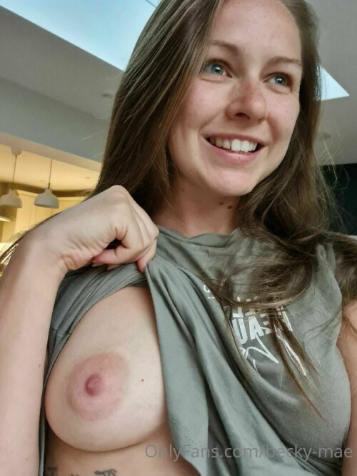 Beckynurse / beckyxxoo / naughty.nurse.becky Nude Leaked Onlyfans Photo