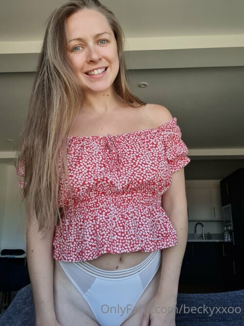 Beckynurse / beckyxxoo / naughty.nurse.becky Nude Leaked Onlyfans Photo