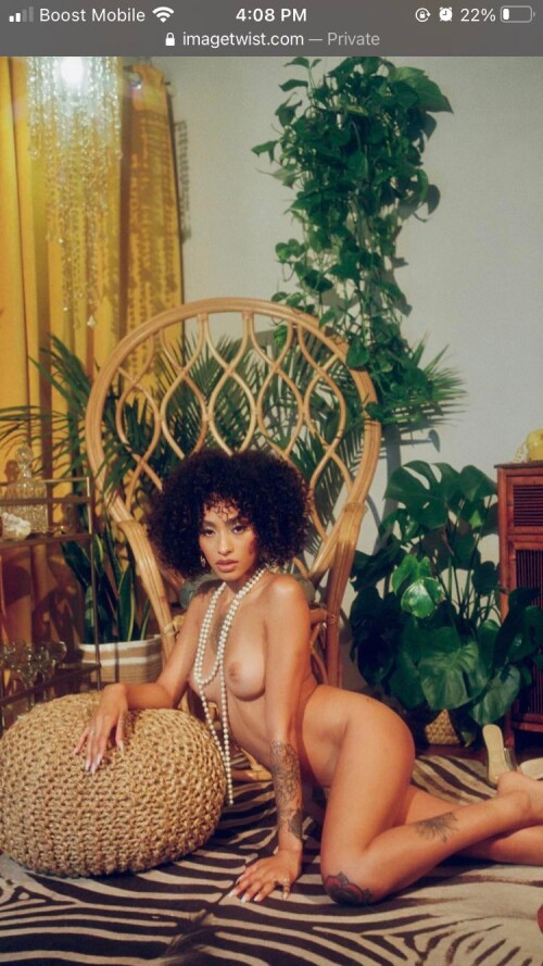 Sunnibytch/ sun/ sunnofabytch onlyfans Nude Leaked Onlyfans Photo