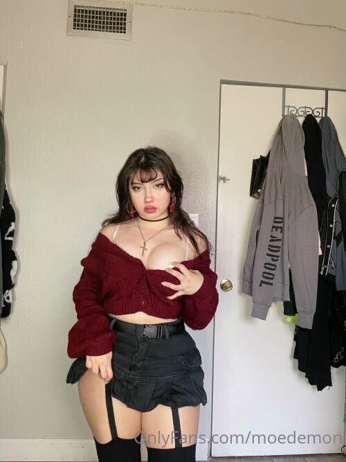 angelgutz / moedemon / angellicellie Nude Leaked Onlyfans Photo angelgutz / moedemon / angellicellie Nude Leaked Onlyfans Photo