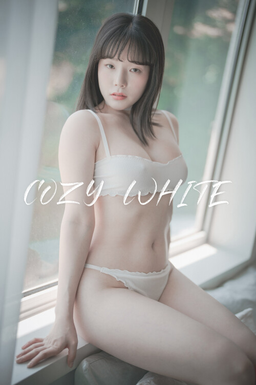 DJAWA-Photo-Pia-Cozy-White--77.md.jpg