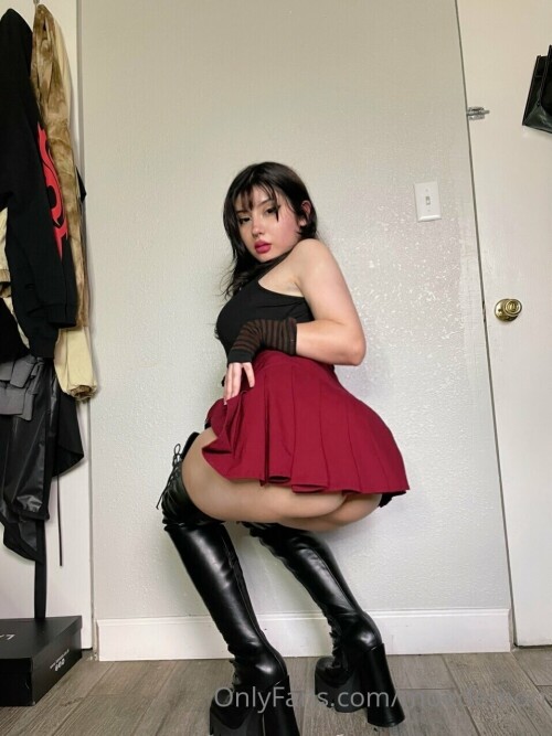 angelgutz / moedemon / angellicellie Nude Leaked Onlyfans Photo angelgutz / moedemon / angellicellie Nude Leaked Onlyfans Photo