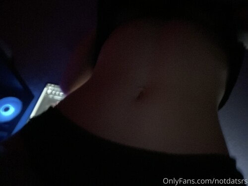 ItsNotDatSrs | Notdatsrs | liz | lilredvlvt Nude Leaked Onlyfans Photo ItsNotDatSrs | Notdatsrs | liz | lilredvlvt Nude Leaked Onlyfans Photo