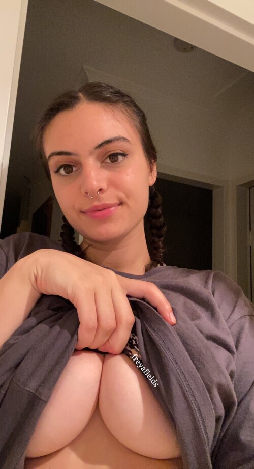 Freya Fields Nude Leaked Onlyfans Photo Freya Fields Nude Leaked Onlyfans Photo